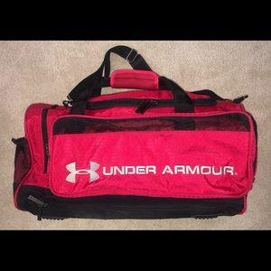Under Armour Gym Sport Duffle Bag 24” Long. Red